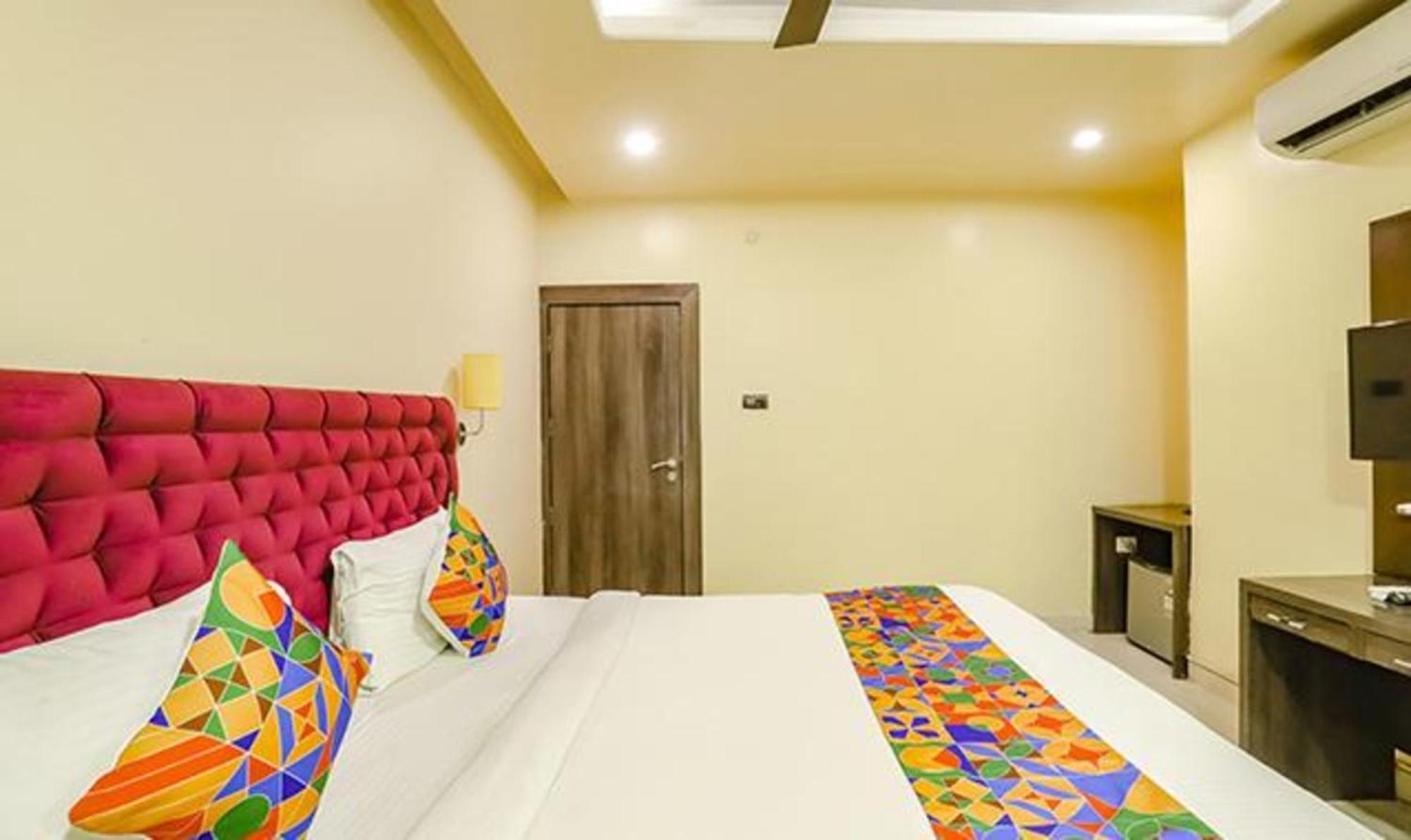 OYO 4381 Hotel Parashar Nagpur Exterior foto