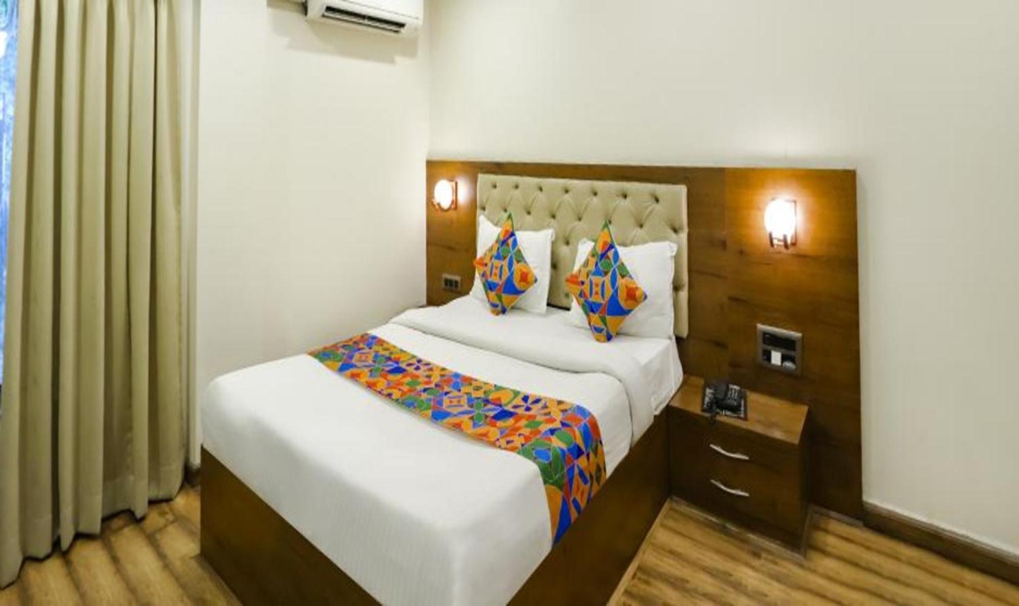 OYO 4381 Hotel Parashar Nagpur Exterior foto