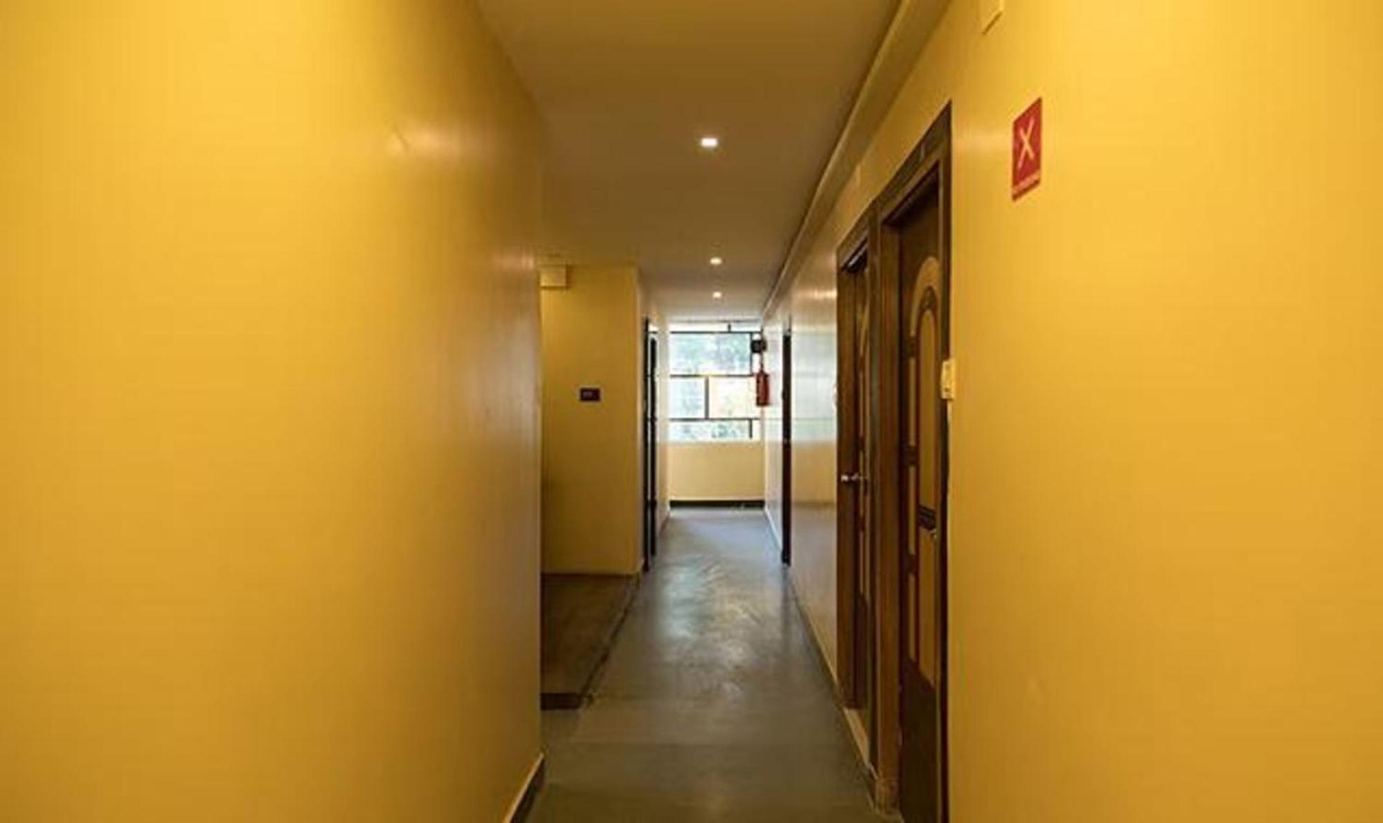 OYO 4381 Hotel Parashar Nagpur Exterior foto